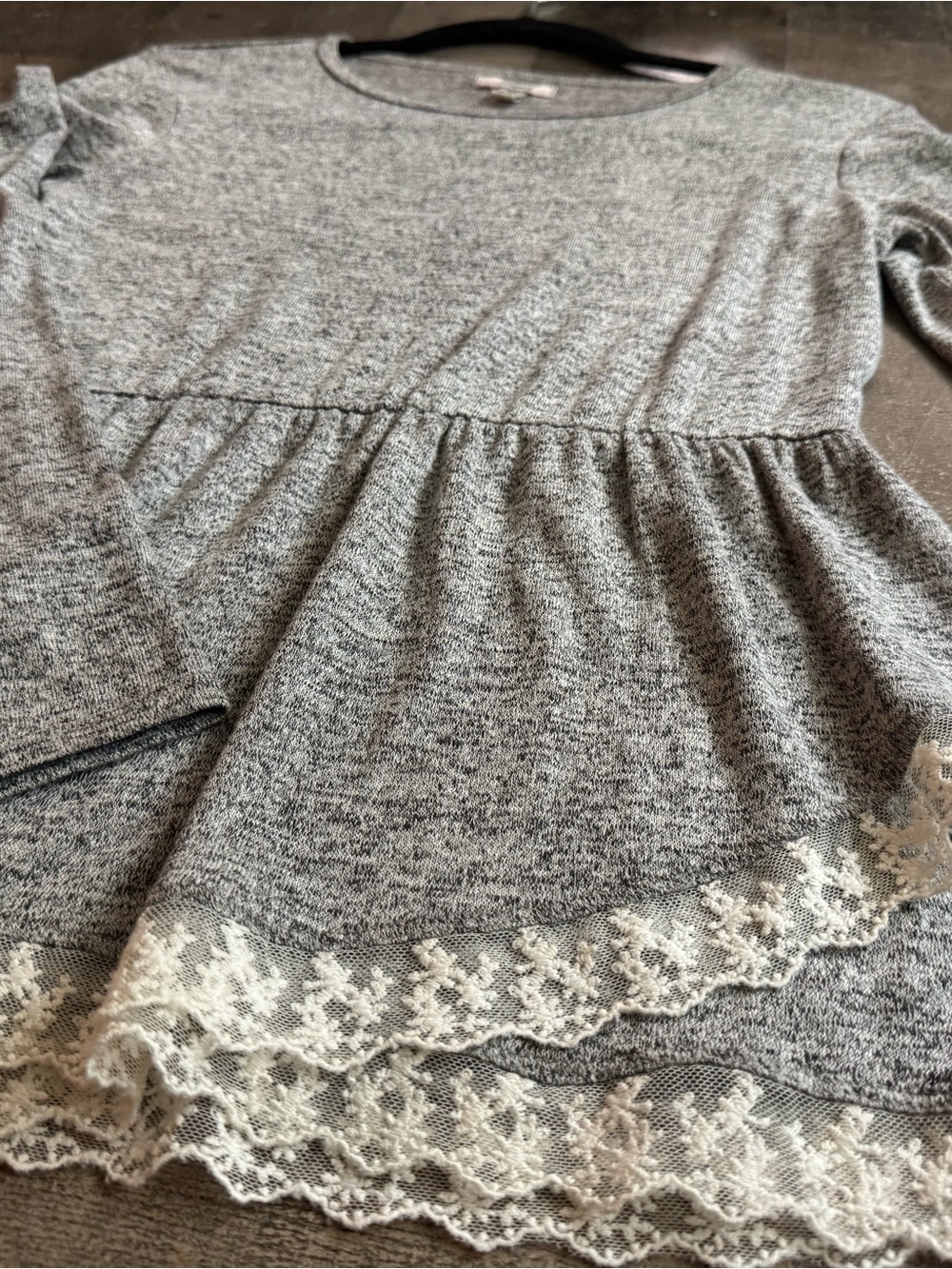 Silver Jeans Heather Gray Crewneck Top
